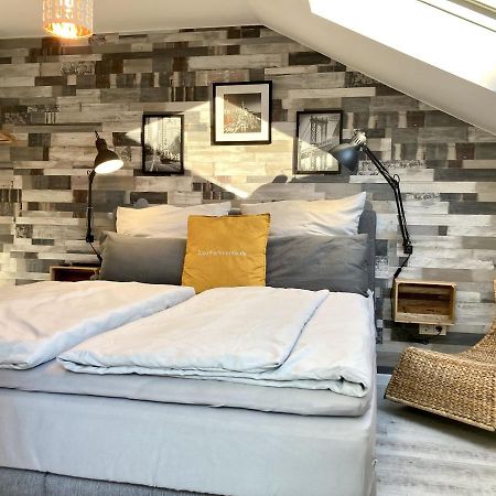 Living At Saarpartments - Adultsonly - Business & Holiday Homes With Kitchen For Long- And Short Term Stay, 3 Min To St Johanner Markt And Points Of Interest Saarbrücken Esterno foto