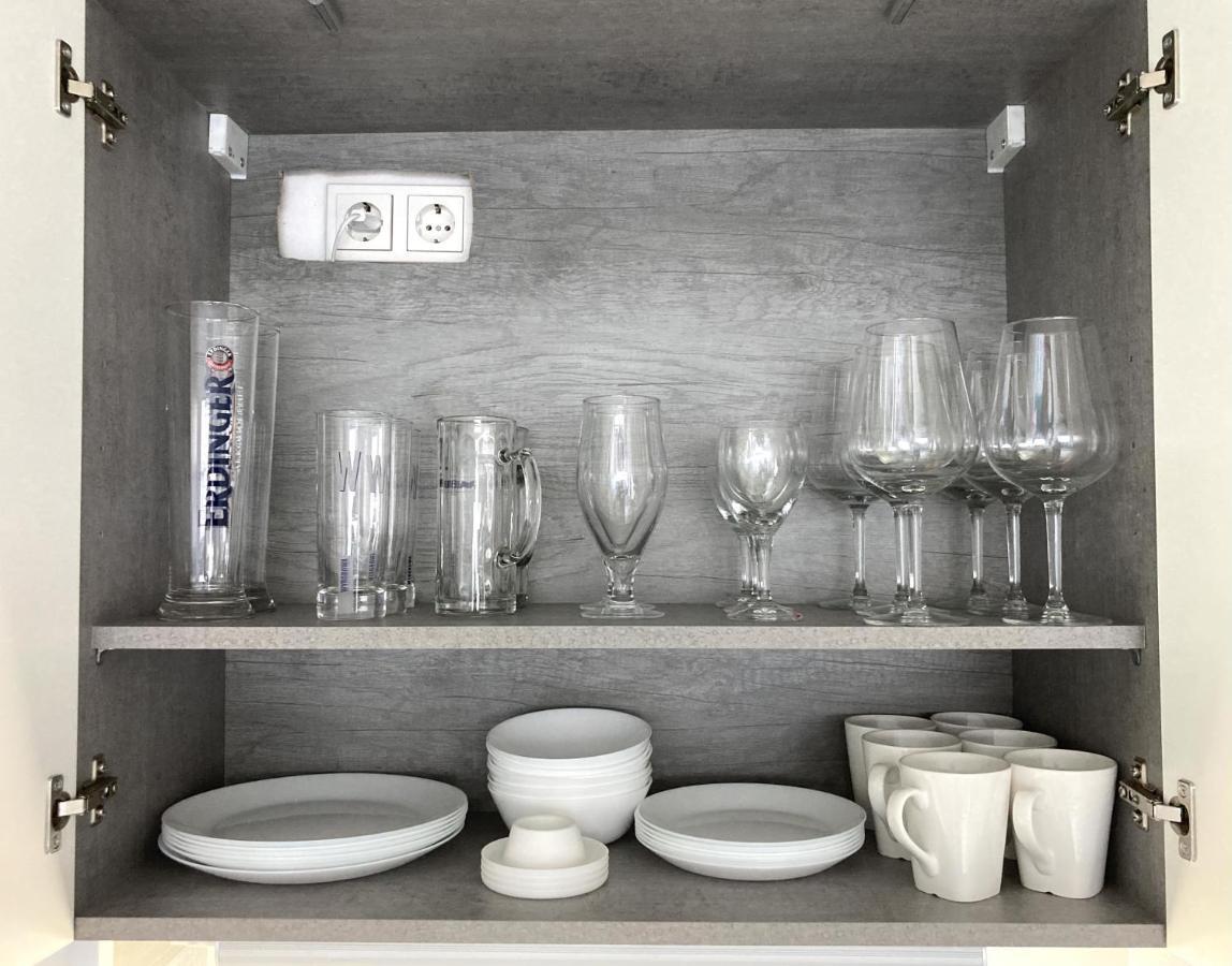 Living At Saarpartments - Adultsonly - Business & Holiday Homes With Kitchen For Long- And Short Term Stay, 3 Min To St Johanner Markt And Points Of Interest Saarbrücken Esterno foto